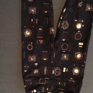 LuLaRoe kids leggings.